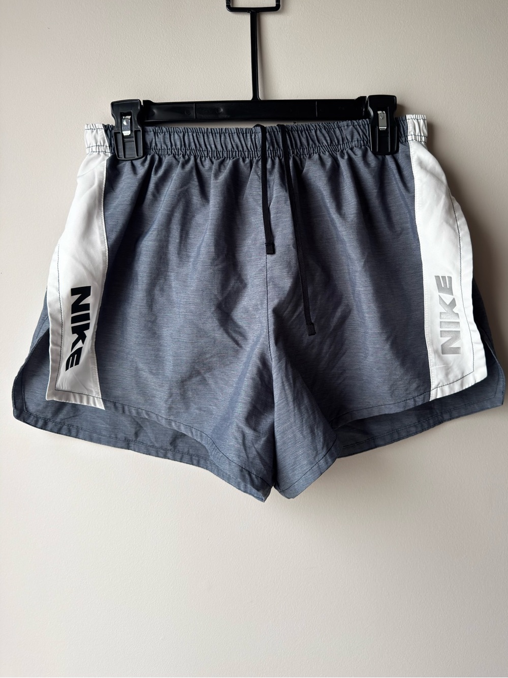 Nike Dri-FIT Running Shorts Gray White Built-In Brief Lined Size M